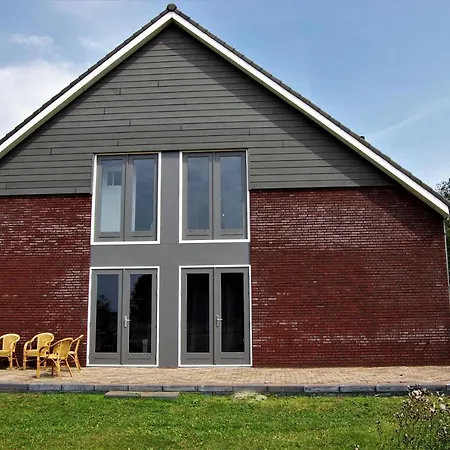 Bed And Breakfast Wouw לינה וארוחת בוקר