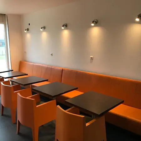 Bed And Breakfast Wouw 住宿加早餐酒店 Wouw