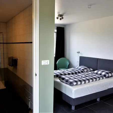 Alojamento de Acomodação e Pequeno-almoço Bed And Breakfast Wouw 3*